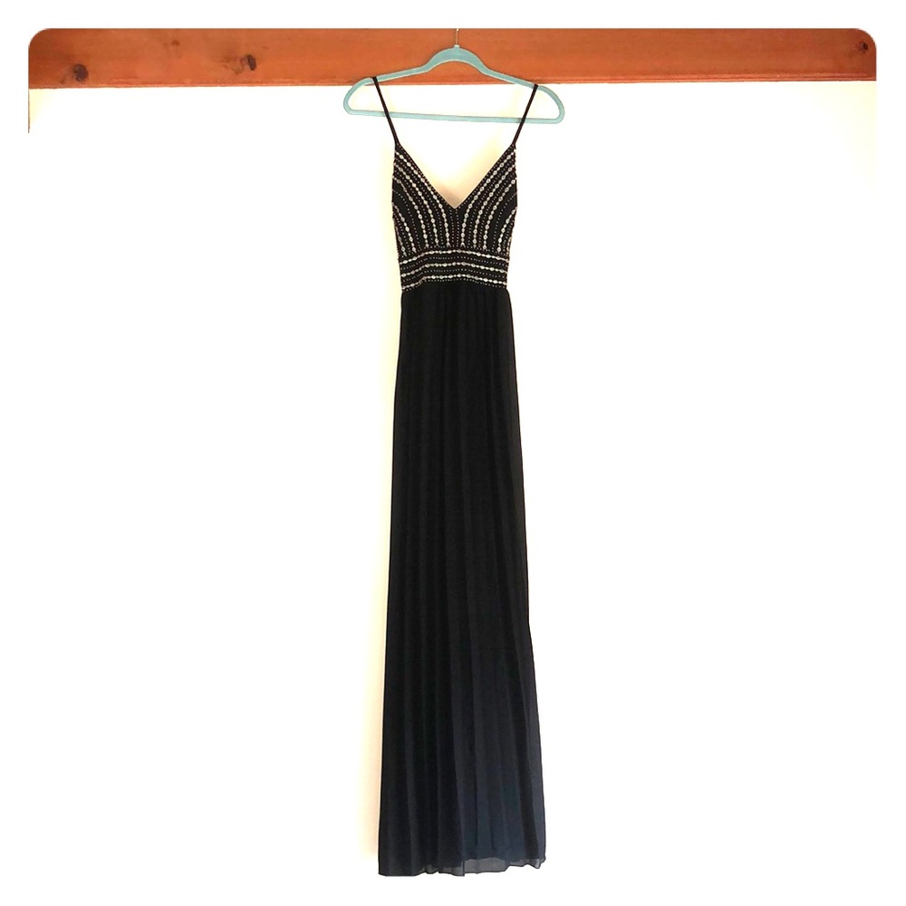 Lulus floor length dress | Size 4-6